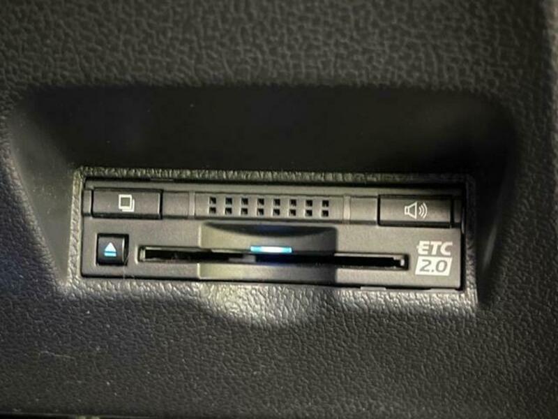 PRIUS PHV-5