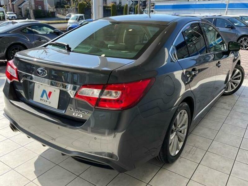 LEGACY B4-17