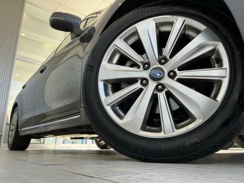 LEGACY B4-12