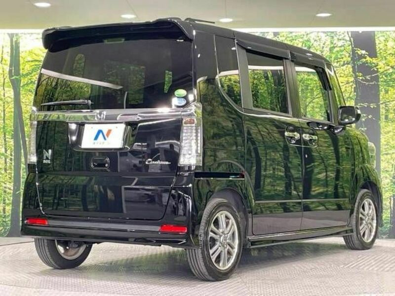 N BOX CUSTOM-16