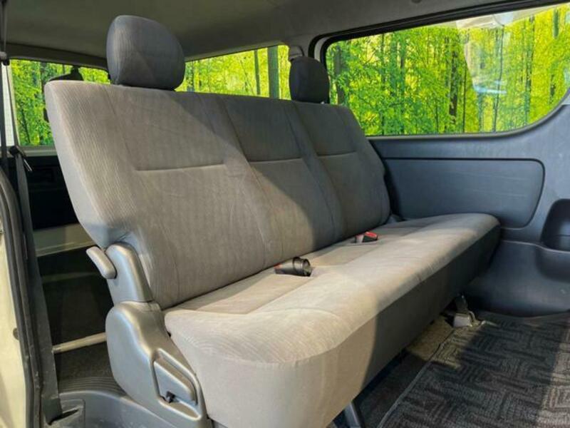 HIACE VAN-8