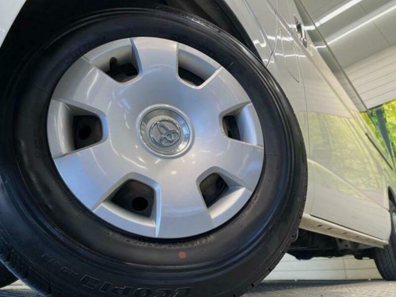 HIACE VAN-13
