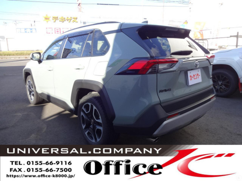 RAV4-1