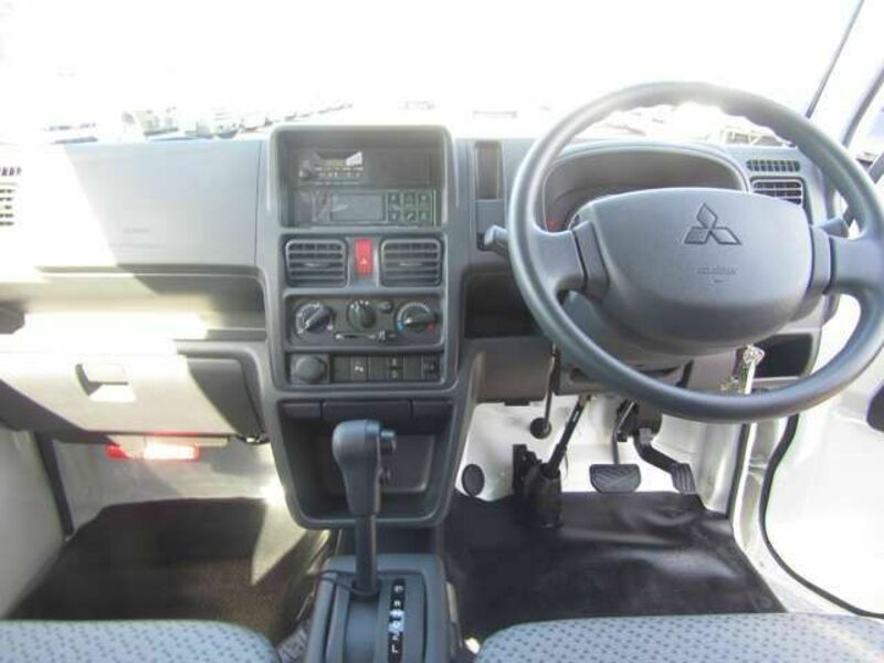 MINICAB TRUCK-14