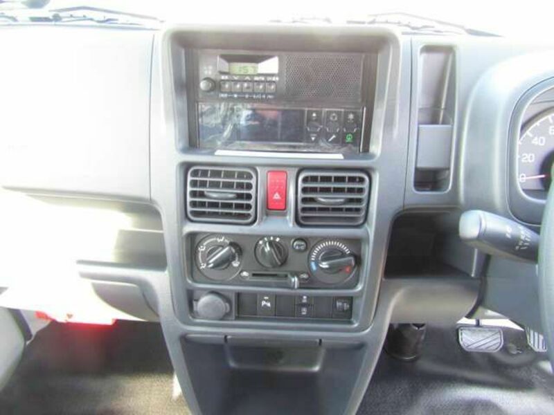 MINICAB TRUCK-16