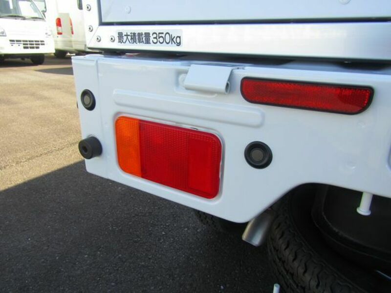 MINICAB TRUCK-24