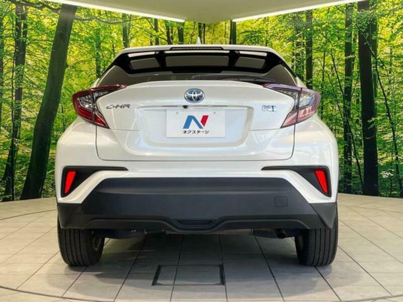 C-HR-14