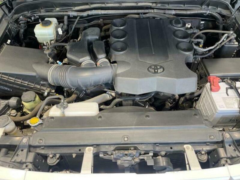 FJ CRUISER-17