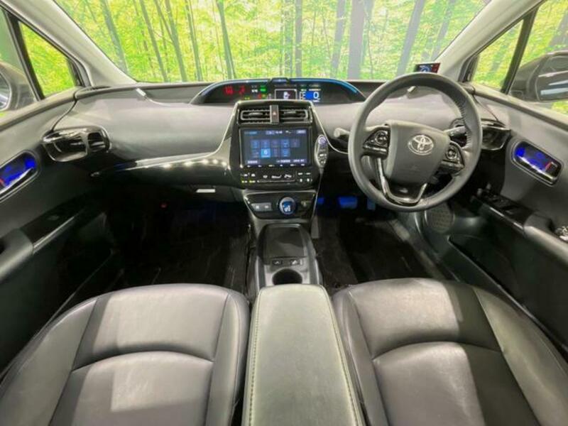 PRIUS-1