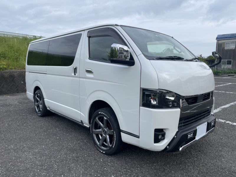 HIACE VAN