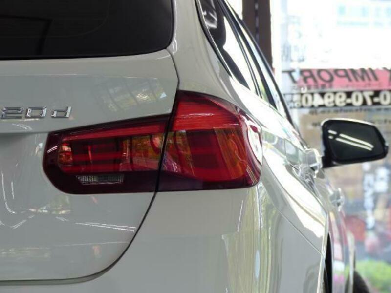 3 SERIES-8