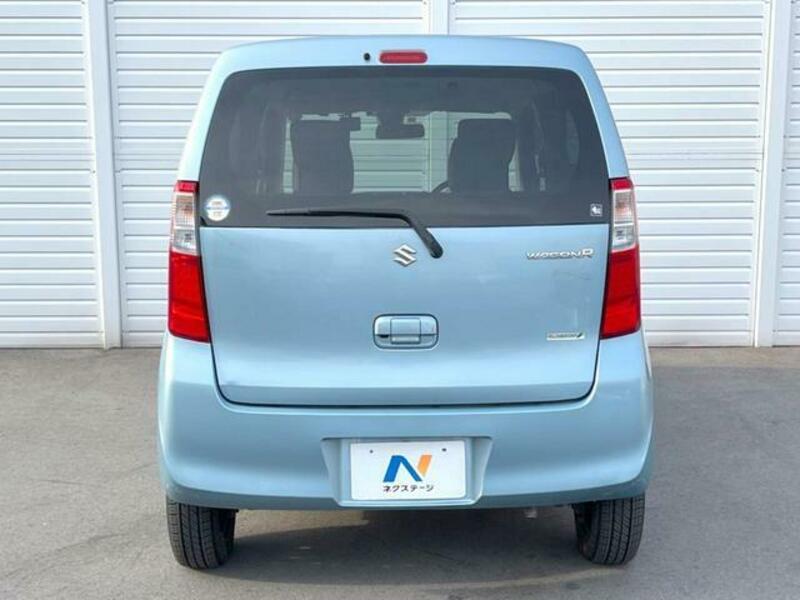 WAGON R-16