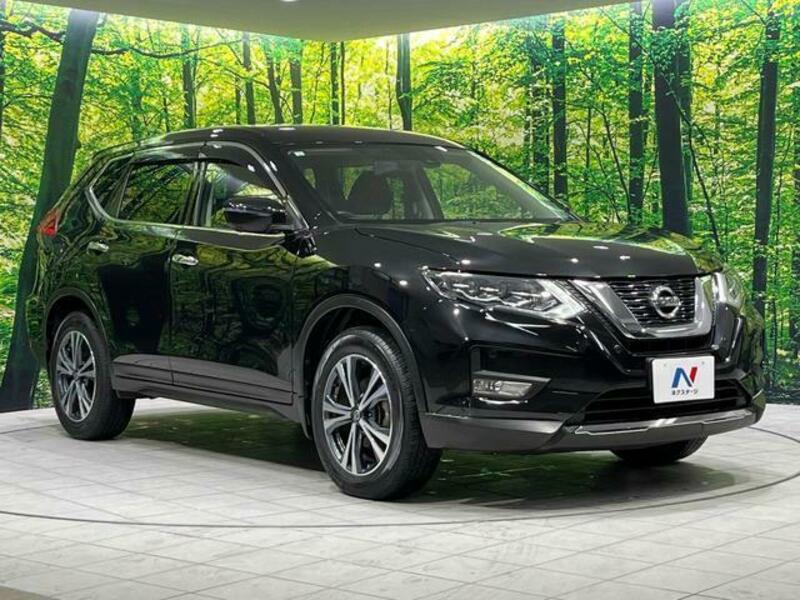 X-TRAIL
