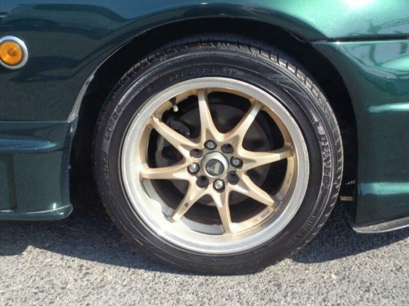 ROADSTER-11