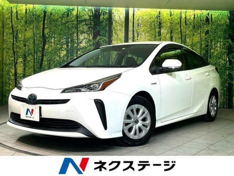 TOYOTA　PRIUS