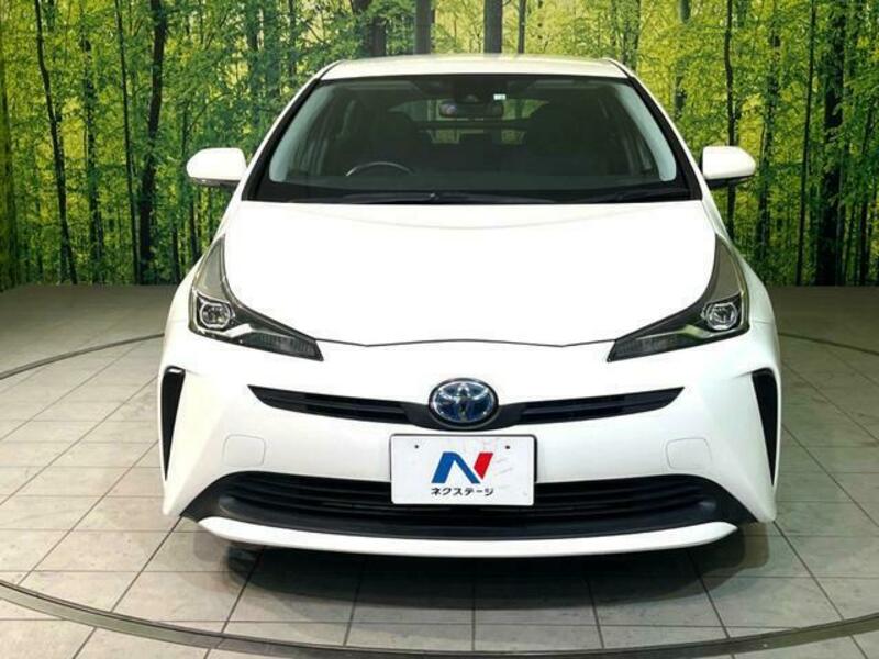 PRIUS-13