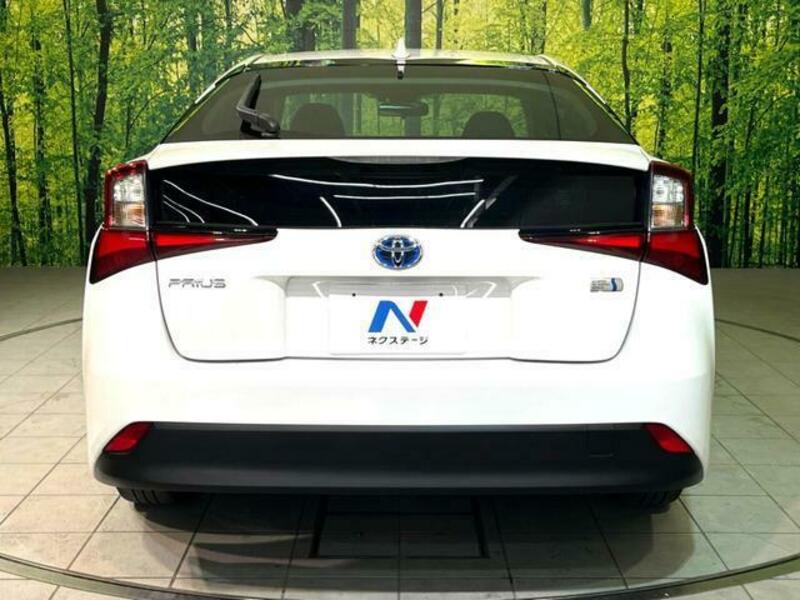 PRIUS-14