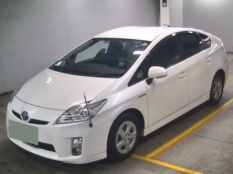 PRIUS-4