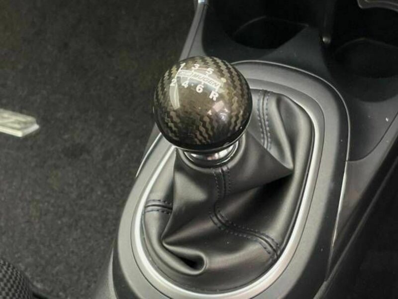 CR-Z-3