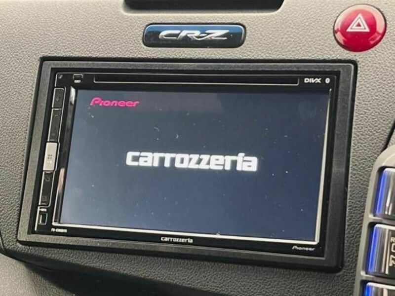 CR-Z-4