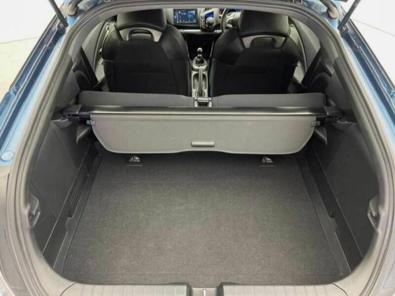 CR-Z-10
