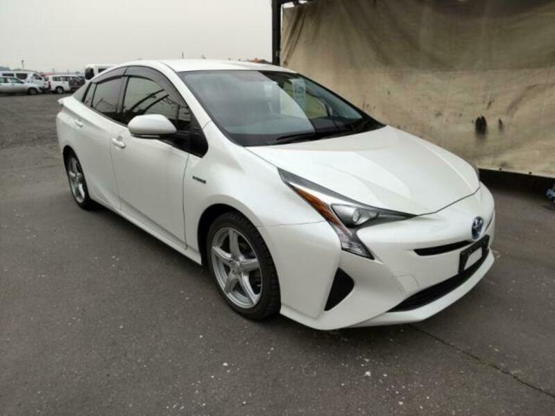 PRIUS-1