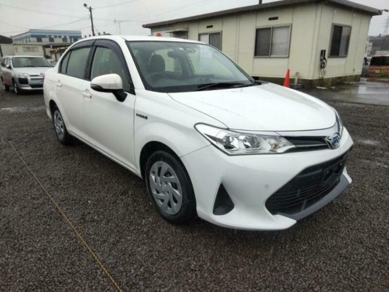 COROLLA AXIO-1