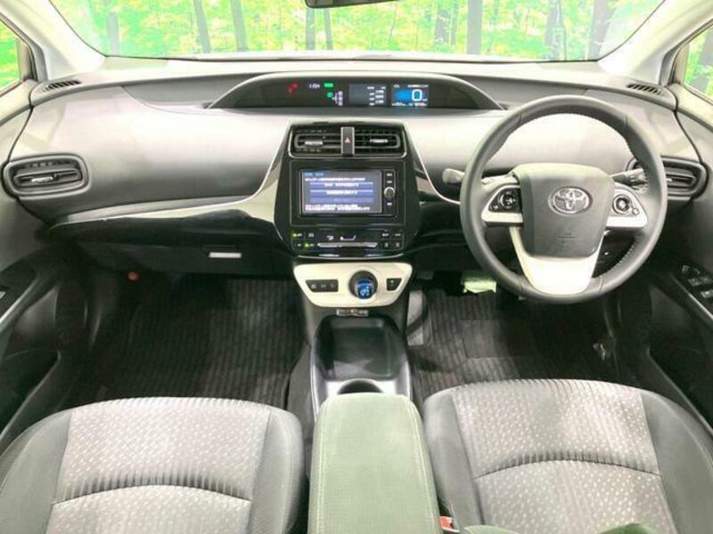 PRIUS-1
