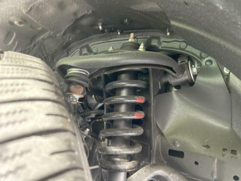 LAND CRUISER PRADO-19