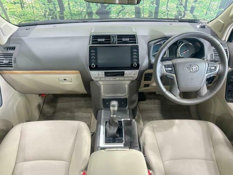 LAND CRUISER PRADO-1