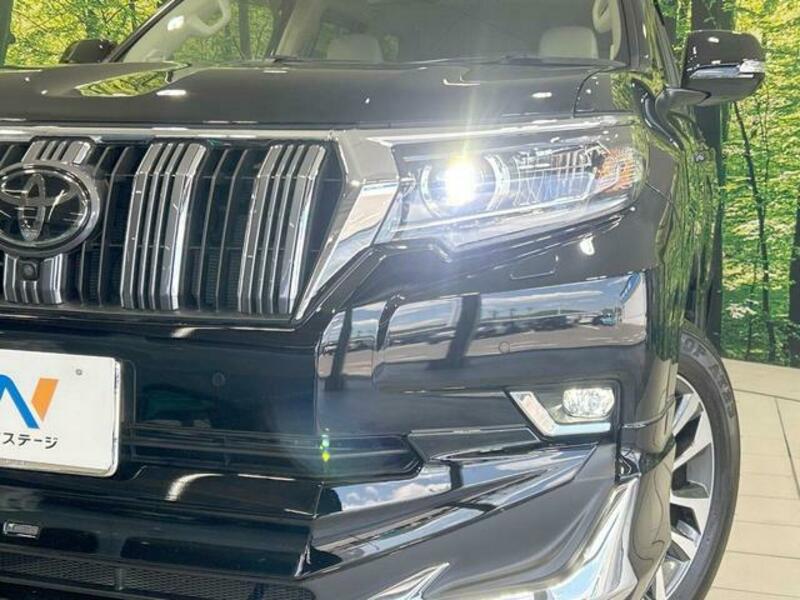LAND CRUISER PRADO-12