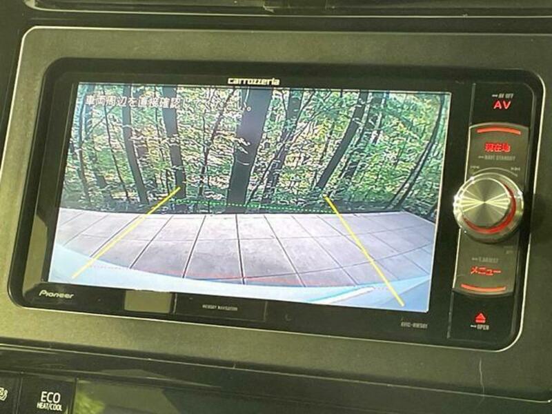 PRIUS-4