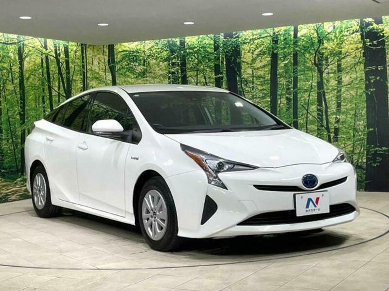 PRIUS-16