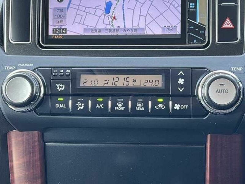 LAND CRUISER PRADO-27