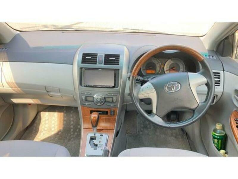 COROLLA AXIO-2