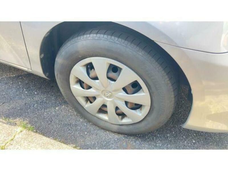 COROLLA AXIO-17