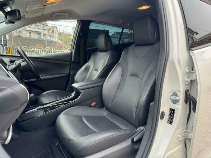 PRIUS-14