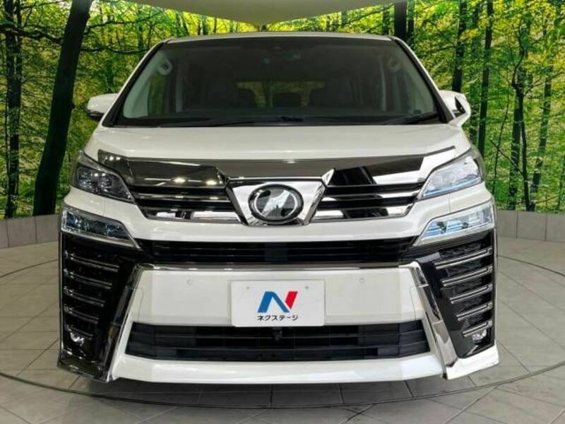 VELLFIRE-13