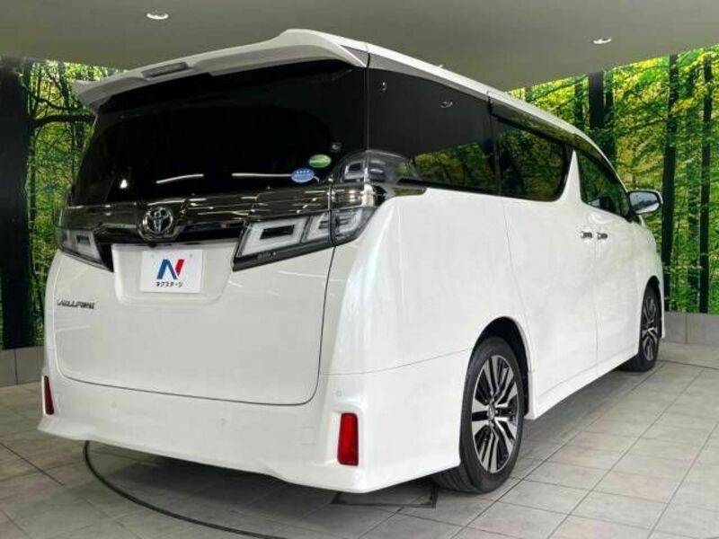 VELLFIRE-16