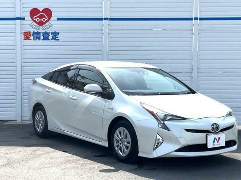 PRIUS-17