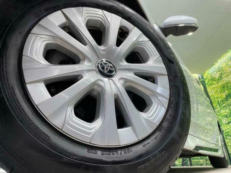 PRIUS-12