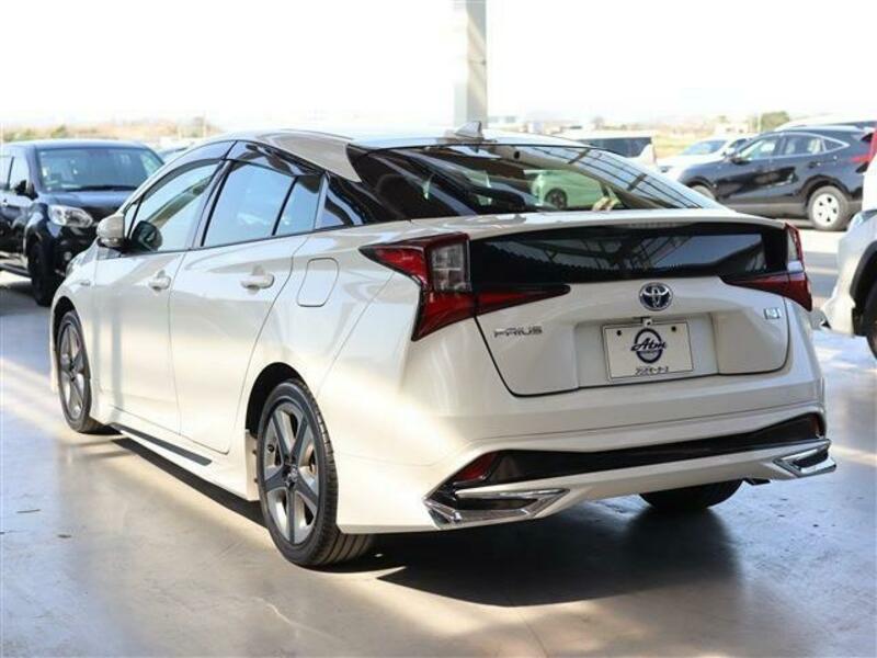 PRIUS-5
