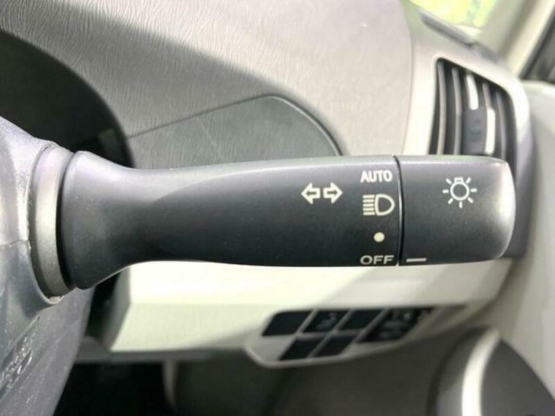 PRIUS-6
