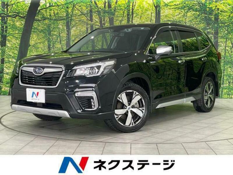 SUBARU　FORESTER