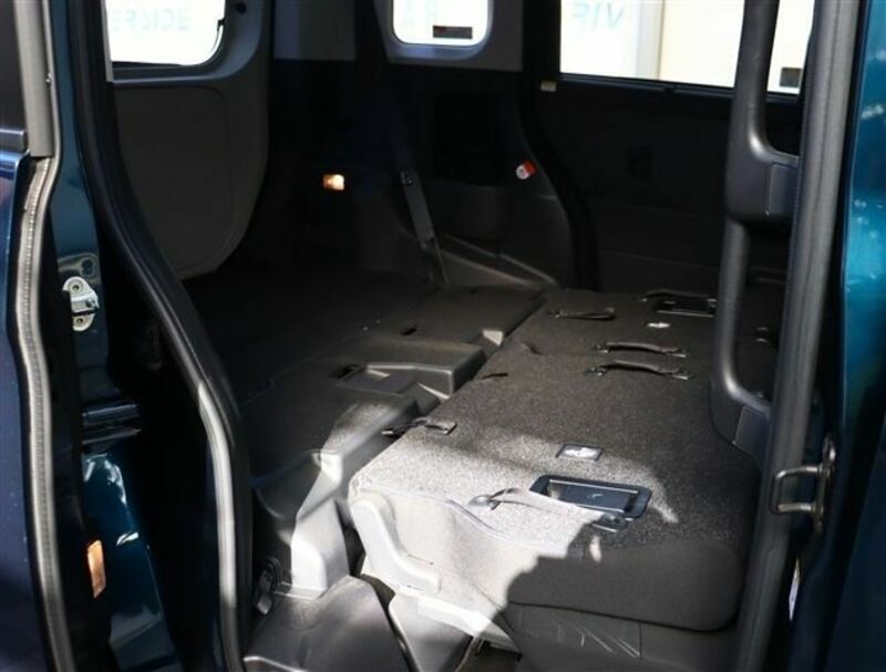 ROOMY-6