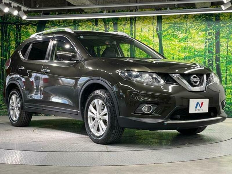 X-TRAIL