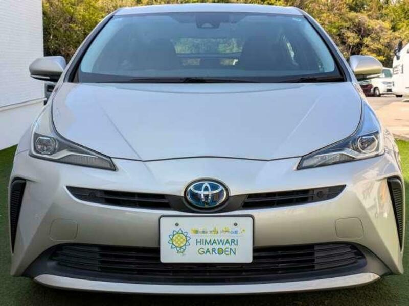 PRIUS-18