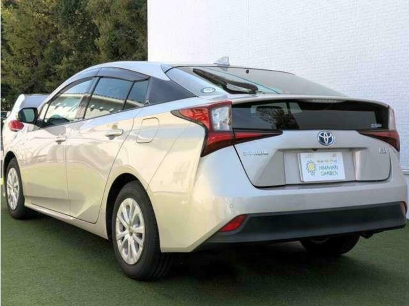 PRIUS-3