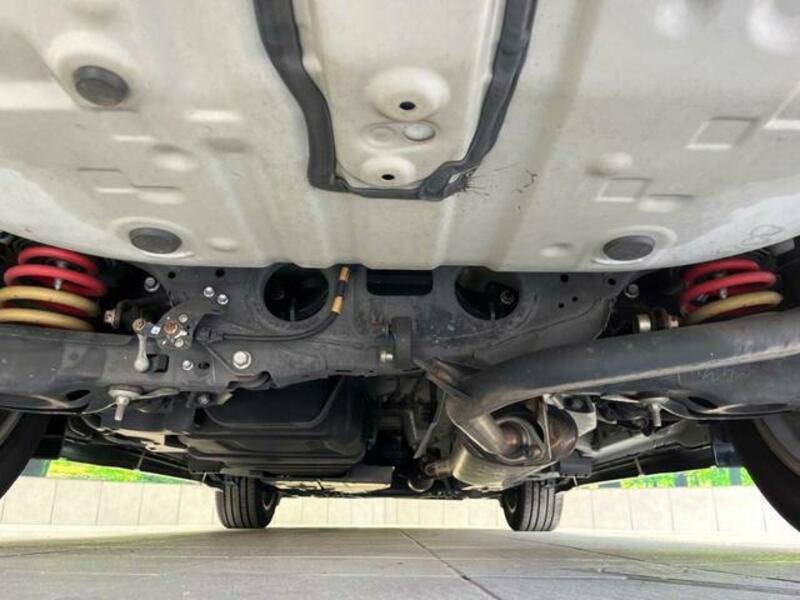 HARRIER-18