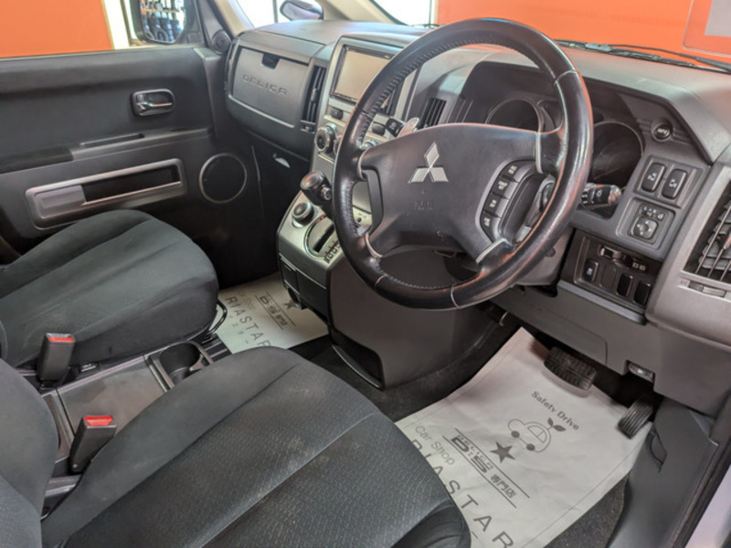DELICA D5